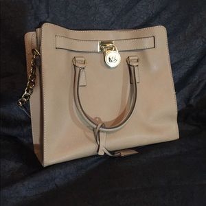 Large Michael Kors Hamilton Handbag